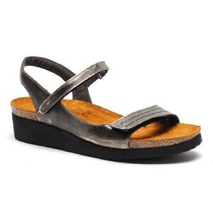 NEW!! Women's NAOT Madison Metallic Leather Sandals Size 37 (6-6.5)